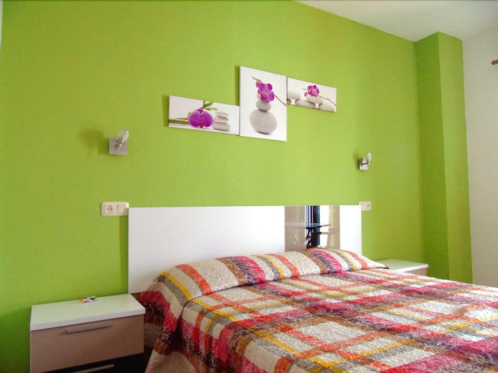 Pensio Torrent Hotel เลสกาลา ภายนอก รูปภาพ